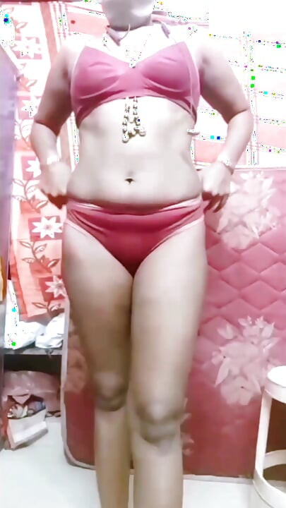 Desi Indian Tamil Wife Renu Nude Live Call Sugar Stepdaddy Boobs Slap Pussy Finger Ass Fuck Hot Voice!