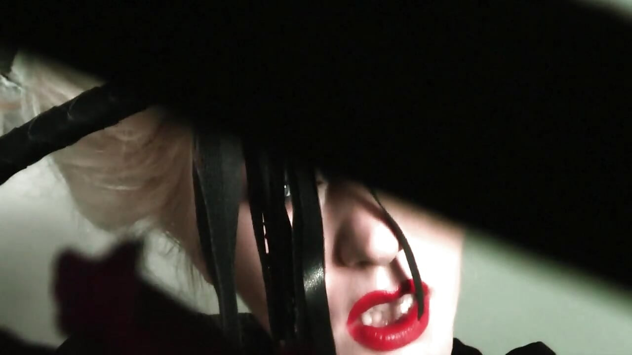 Oyun bitti, kendini bana ver