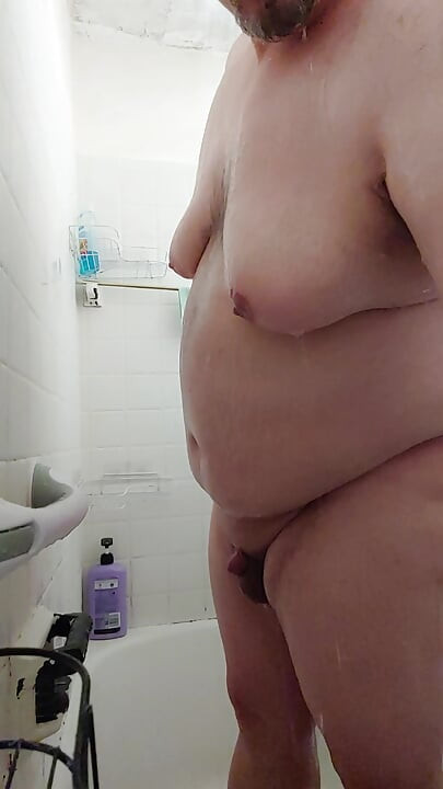 Chubby Guy Takes Shower