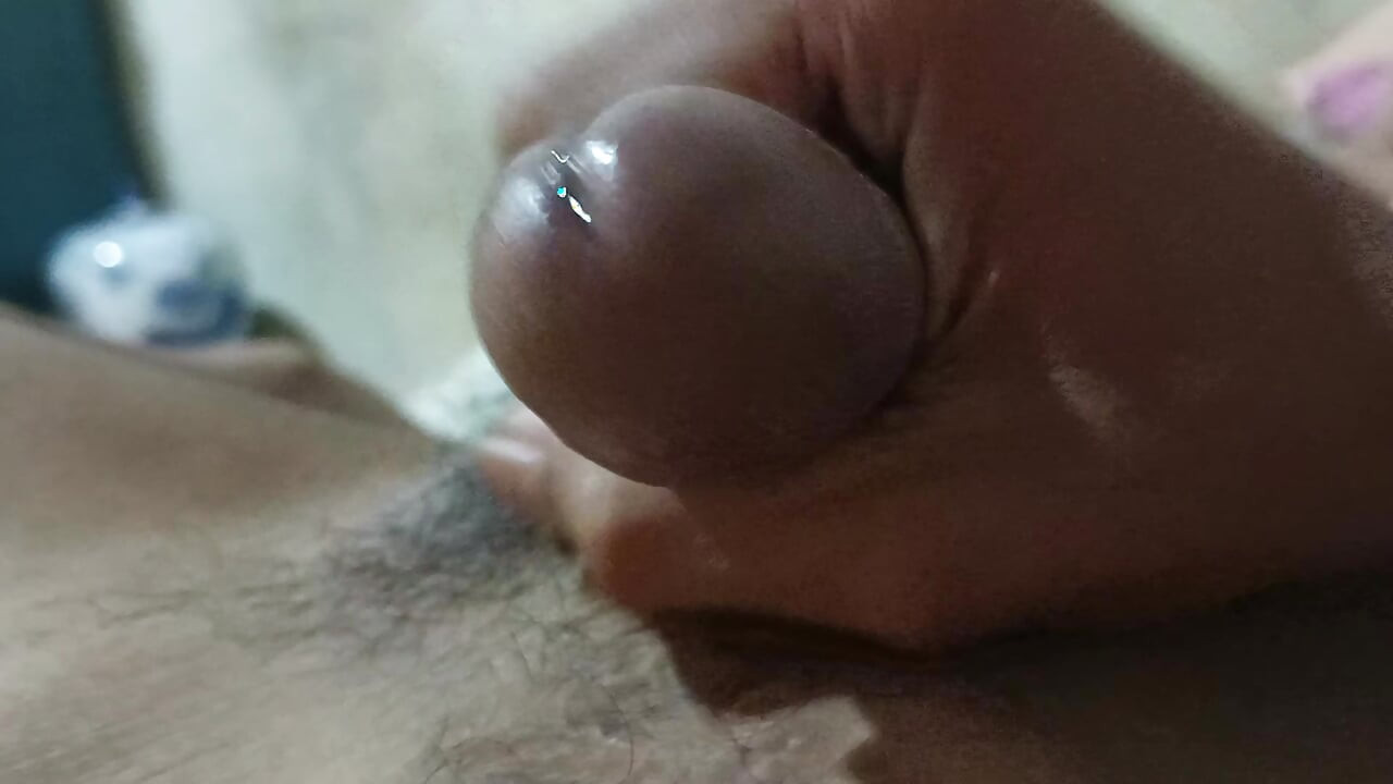 Indonesian style masturbating i