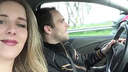 Melody pleasure dan cheffie di balik layar di Gelsenkirchen