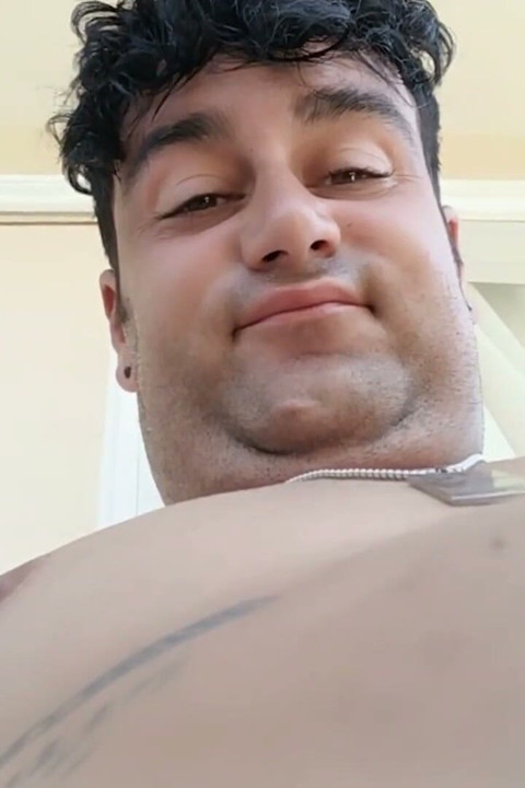 I Love My Fat Look - Double Chin, Big Breast and Big Belly