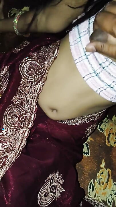 Desi Hot Maid