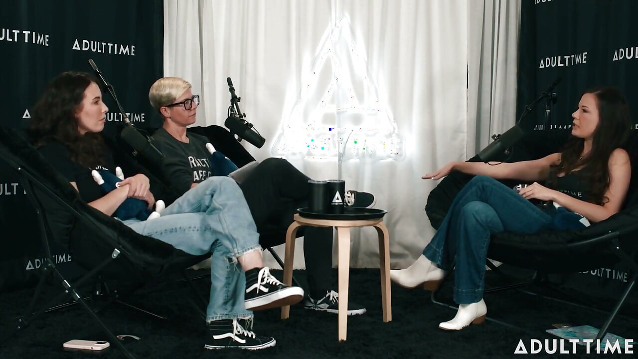 Alison Rey & Casey Calvert Kroppsräkningar, Slampa Eras, & Taylor Swift | podcasten Vuxentid