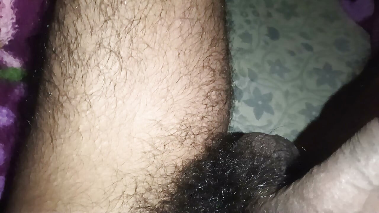 Single boy I .. we need girls to please message me