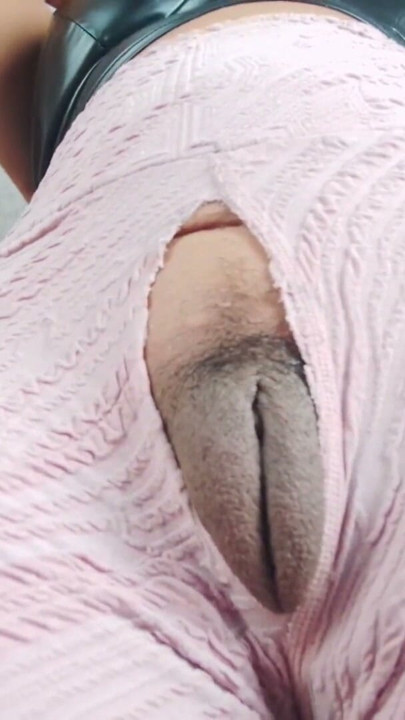 Latina wets her leggings for you! | Clip 1