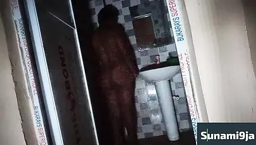 Meine erste nacht mit mädchen mit dickem arsch