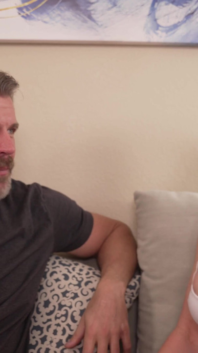 Stunning moment from "Divorce support group partners help each other get over their exes"