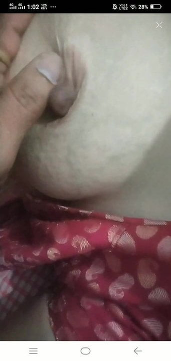 Desi wife big tits press by her hubby