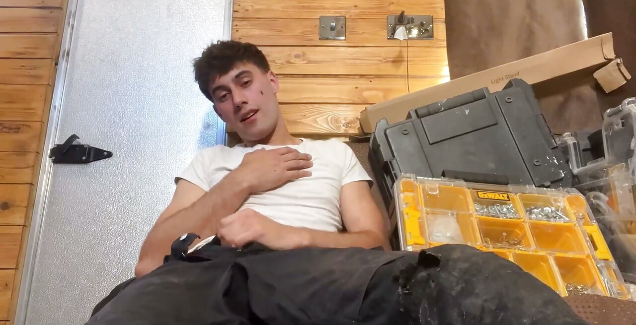 Prea lucrat până să aștepte pauza lui, acest drăg