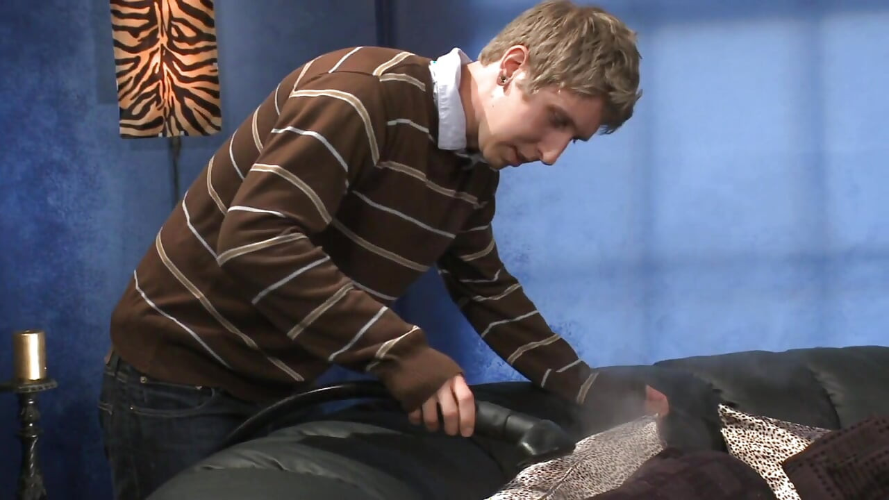 Horny MILF in Sexy Outfit Gets a Beautiful Ass Fuck