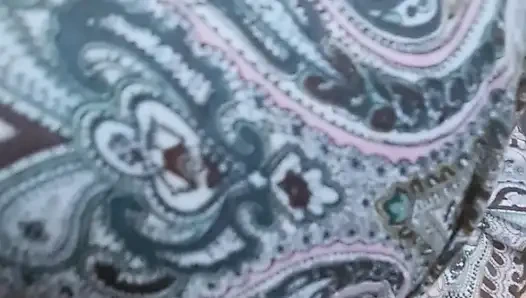 Cewek Jilbab Minta Beliin Kacamata Baru Di Bayar Pake Nyepong Kontol Sampe Crot Di Muka