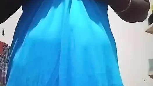 Karım büyük göğüsler ve fingring