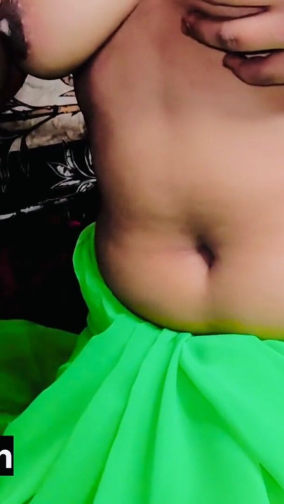 Alexa Queen When my boyfriend kisses my entire body, water automatically comes out of my pussy | Clip 1