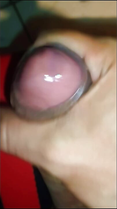 Big-cocked guy spills his load