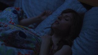 Anna kendrick - '' love life '' s01e01 2