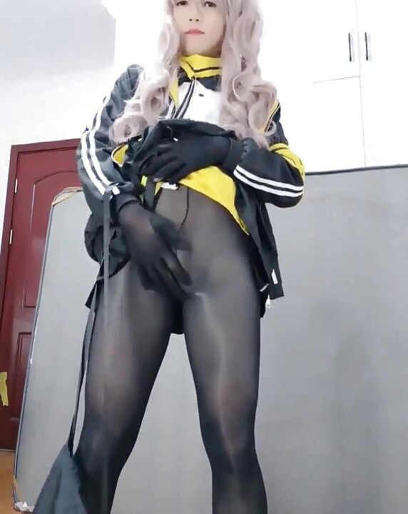 Corssdresser0003