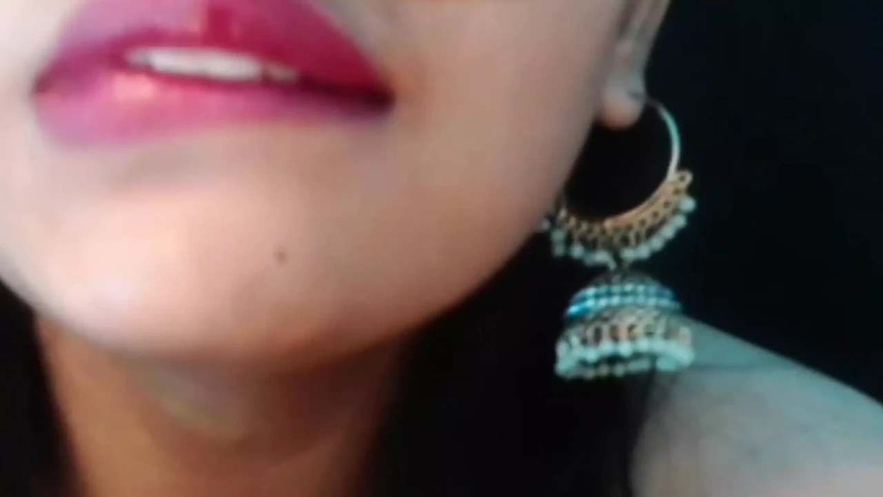 wife ko chuda jab vo bahar balkani me nha rhi rhi, hindi HD porn video sex