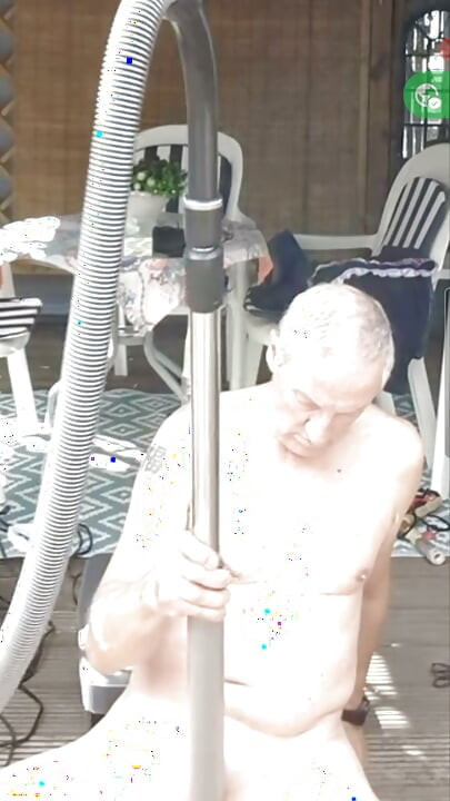 OUTDOOR DILDO MACHINE FUCK VACUUMCLEANER DICK SUCK SEXSHOW CUMSHOT