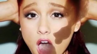 Ariana Grande 2