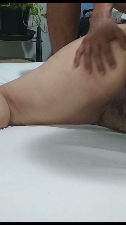 Bu Karnaval'da orospu istediği şey, büyük götüne şaplak yiyip kocaman bir yarak almak | Bölüm 3