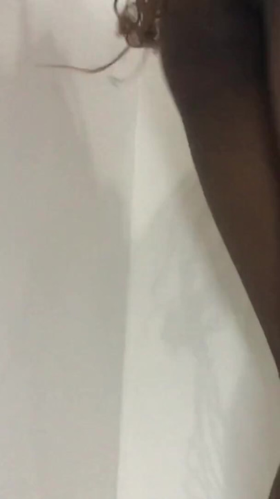 Teen da đen châu Phi khiêu vũ gợi cảm lồn ướt át khoe pov | Clip 1