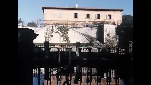 Süper ateşli İtalyan villa eylemi! Klasik!