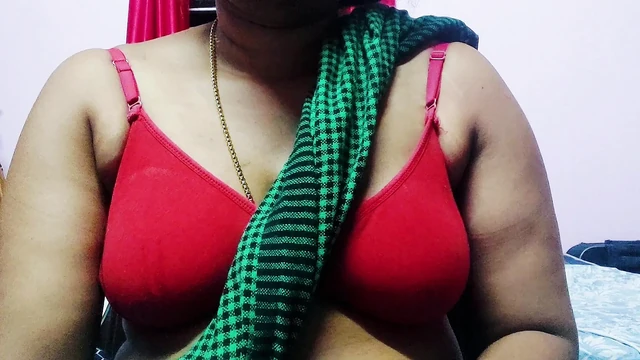 Desi bhabhi mohini sex with indian boy