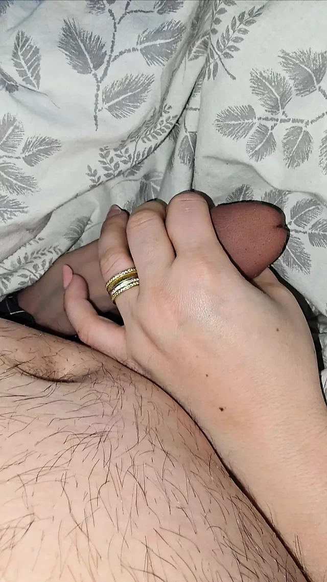 Step mom do you like my dick in your hand how he makes big and strong