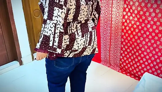 Gadis imut 18 tahun yang super semok