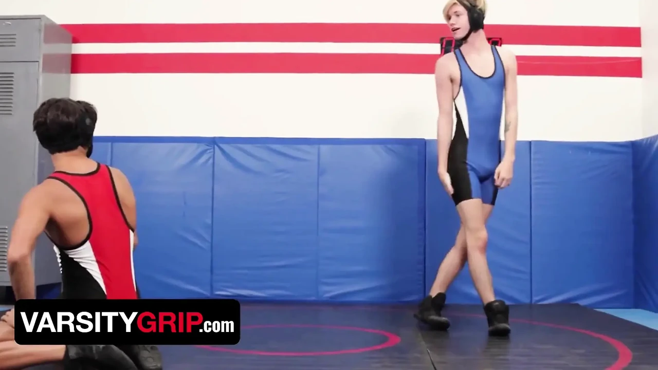 Varsity Grip – Jordan Lake Keeps Dominating And Winning Over Alfonso Osnaya In Wrestling Match