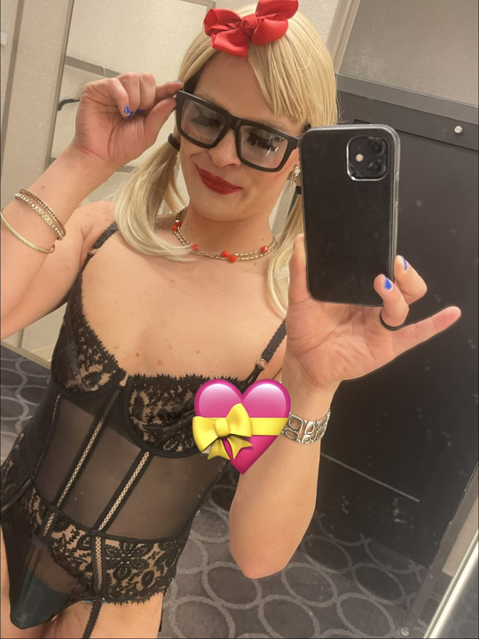 Dolling Up for Daddy(s)