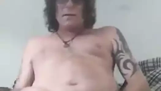 ben her zaman azgınım