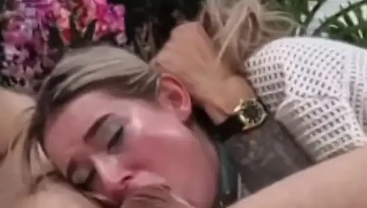 Извращенная Thea Summers возбуждена для секса Брайана Gozzling