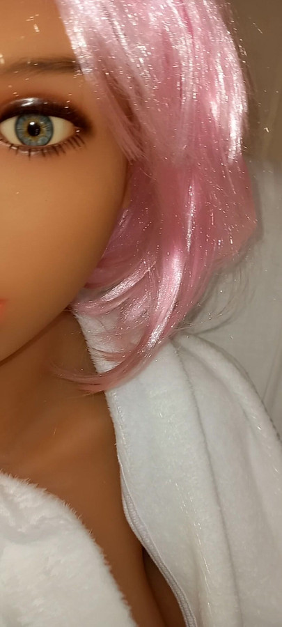 Azi 29 august 2025 acces direct Doll xxx