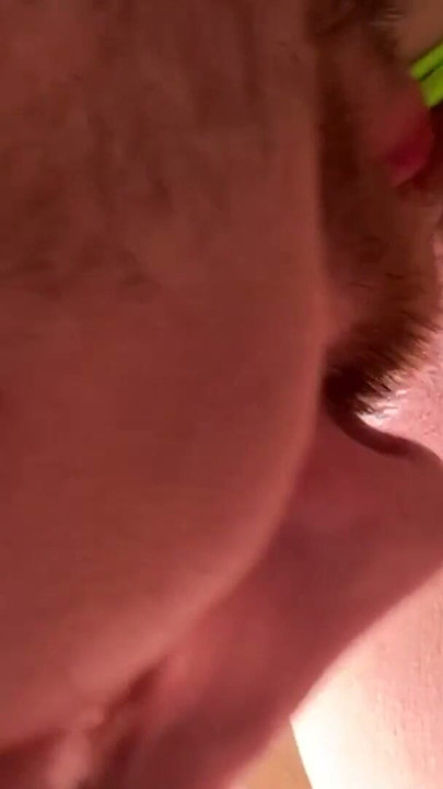 Ciasna #egirl została zjedzona i ostro zerżnięta przez #neighbor | Klip 1