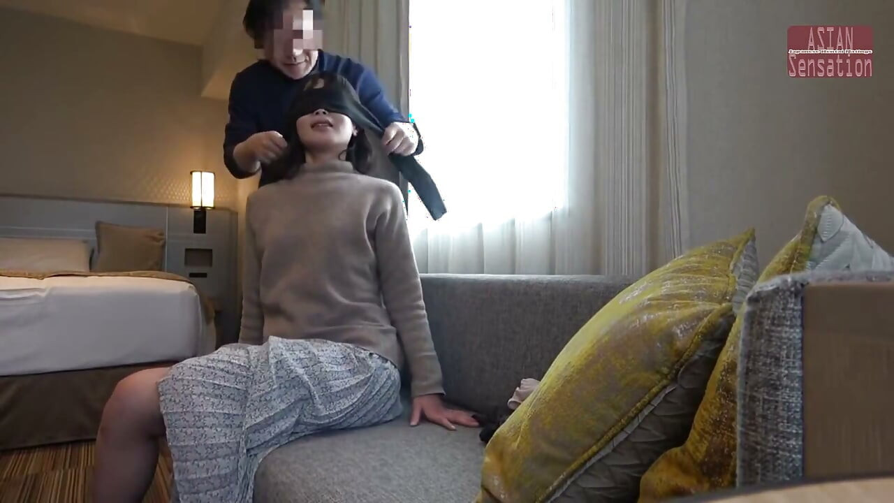 Affære og videre - Hemmelig rejse special - Gift kvindes flugt - Ep1