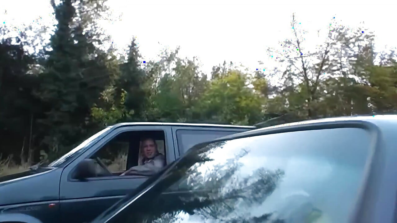Tesudas Putas Chupando Pau No Carro - Orgia Selvagem Em Grupo