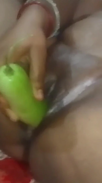 Sexy sister-in-law called her friend and took his cock and fucked her pussy with gourd and enjoyed the flower | Clip 1