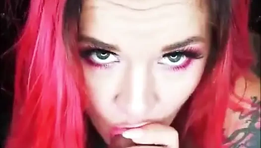 Huge Dildo Sucking Slut