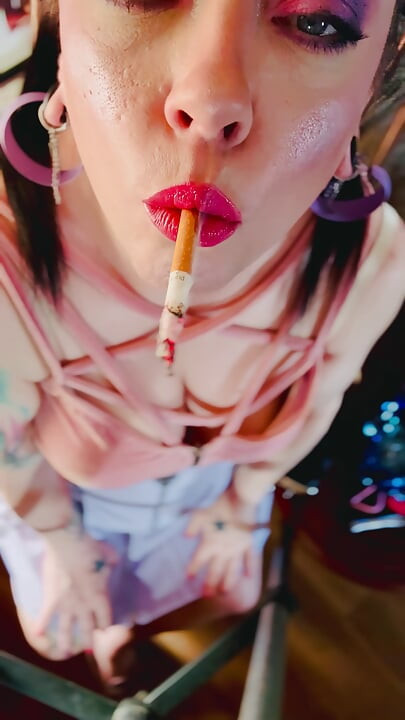 A Cute Goth, Tina Snua Smoking A Cigarette In Close Up With Lots OF Dangling - OMI OME Drifting