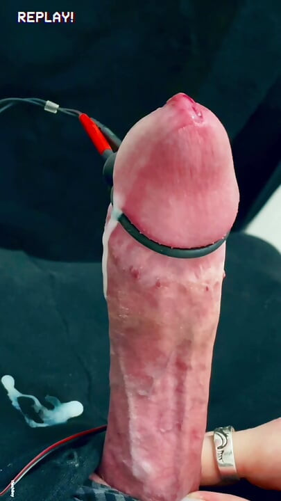 E-Stim - Cumshots