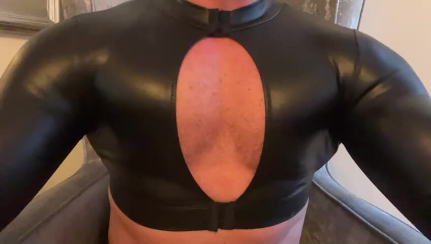 Sexy muscle in leather