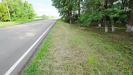 Picking up a Fellow Traveler Ended with a Juicy Double Blowjob Outdoors