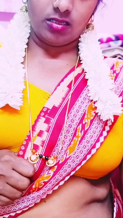 Indian saree sex,Grand daughter fucking step grand father, Telugu Dirty Talks. | Clip 1