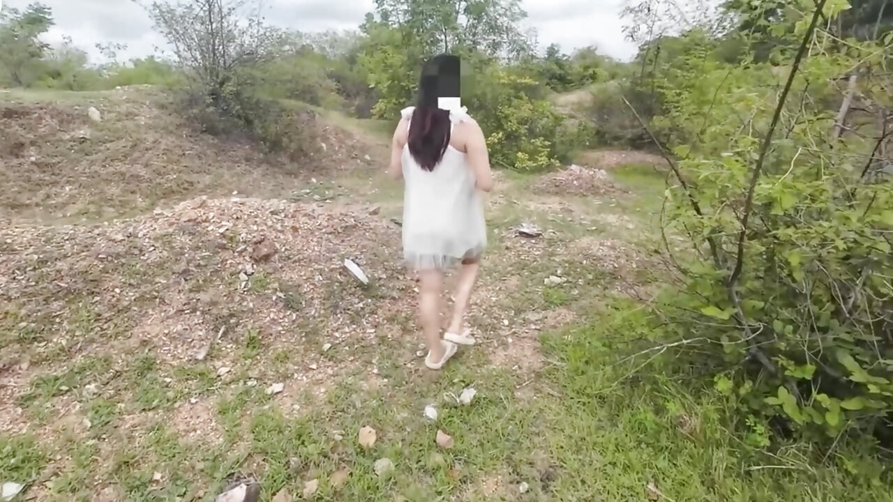 Thai Girl Walking Masturbation in the Jungle Thai Outdoor Public