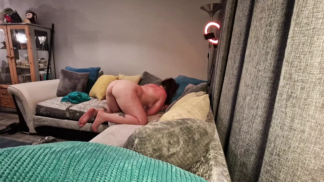 Horny stepdaughter wants it deep inside her
