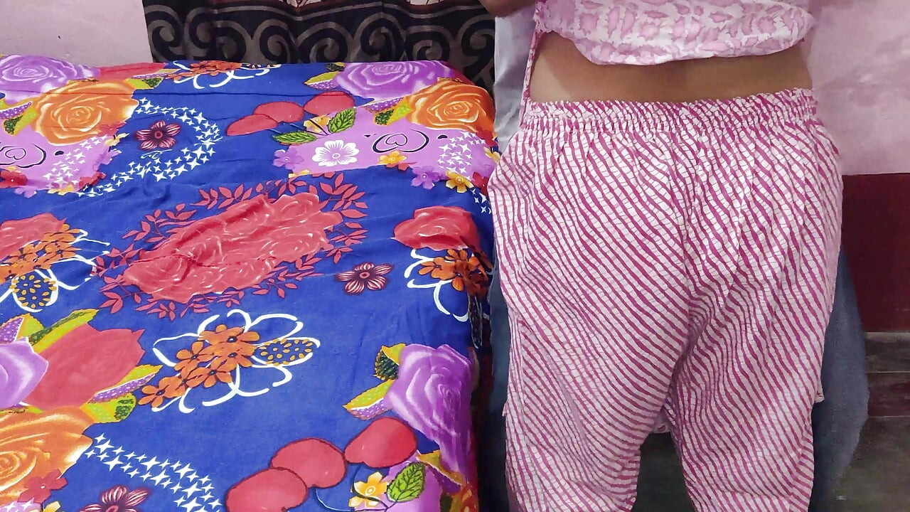 Hostel Se Aayi Choti Sali Ke Sath First Time Sex Keya