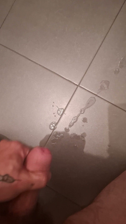 Watch how I cum
