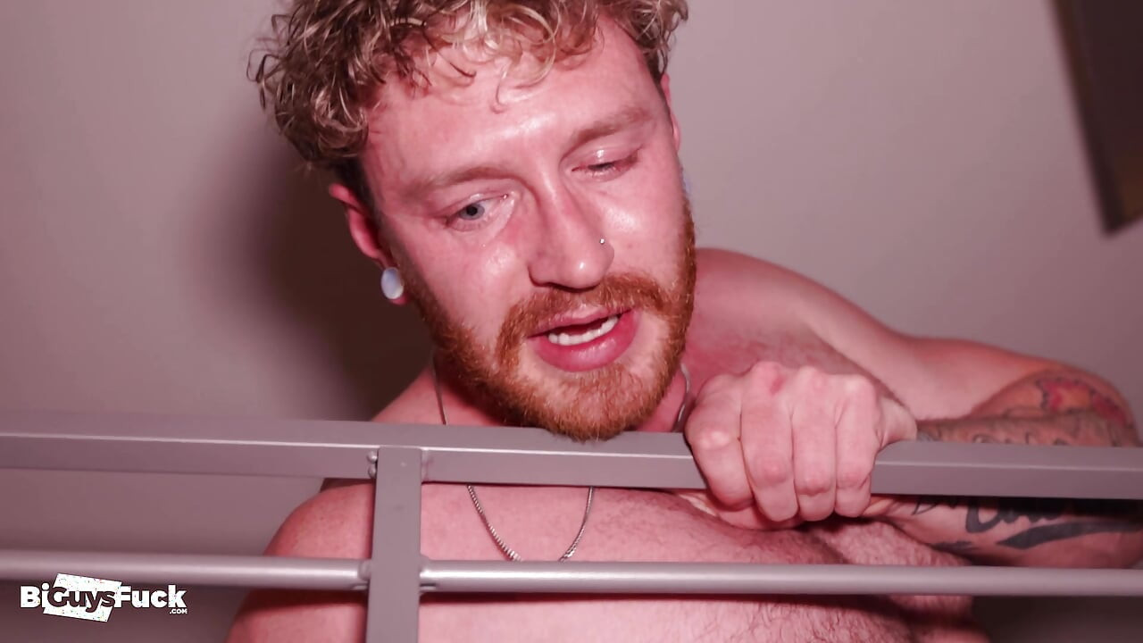 Holy! MMFF Full on College Dorm Sex. Bunk Beds!